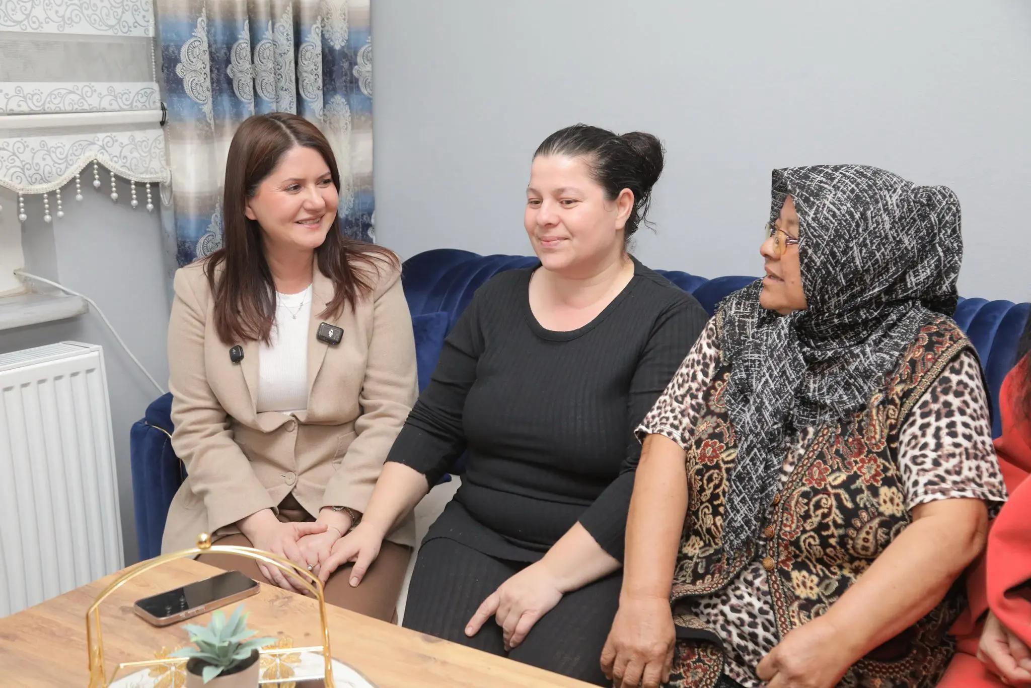 BAŞKAN GENCAN İFTAR SOFRALARINDA GÖNÜLLERE KONUK OLMAYA DEVAM EDİYOR galeri görseli